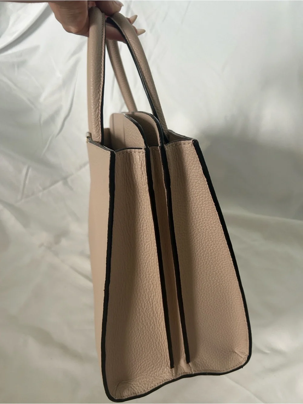 kate spade Classic Structured Tote Bag - Beige